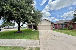 7403 Bering Landing Dr, Cypress, TX 77433 - Photo 2