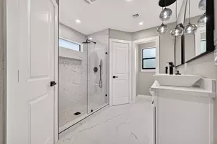 15103 Plaza Libre Dr, Houston, TX 77083 - Photo 38
