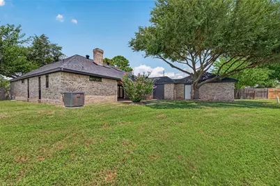15103 Plaza Libre Drive, Houston, TX 77083 - Photo 48