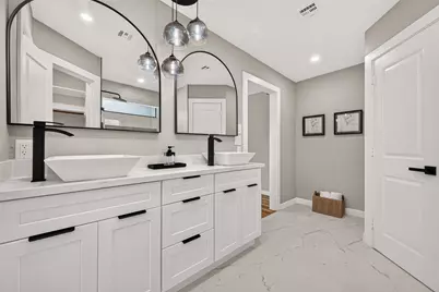 15103 Plaza Libre Drive, Houston, TX 77083 - Photo 40