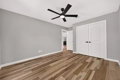 15103 Plaza Libre Drive, Houston, TX 77083 - Photo 32