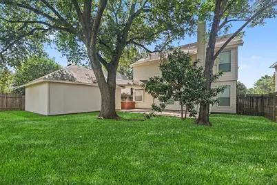 2218 Laurel Oaks Drive, Houston, TX 77014 - Photo 2