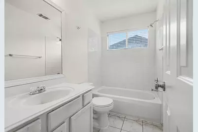 2218 Laurel Oaks Drive, Houston, TX 77014 - Photo 10