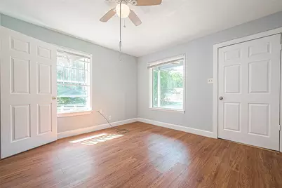 4810 Carmen Street, Houston, TX 77033 - Photo 24