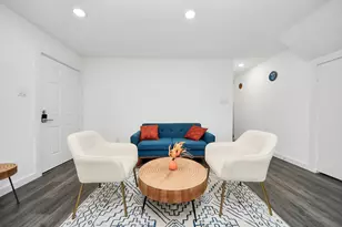 3912 Woolworth St, Houston, TX 77026 - Photo 10