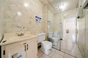 5639 Overdale St, Houston, TX 77033 - Photo 8