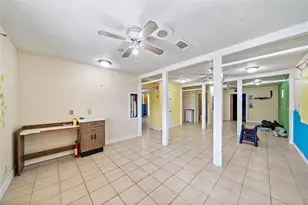 5639 Overdale St, Houston, TX 77033 - Photo 6