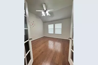 11931 Green Colling Park Drive, Houston, TX 77047 - Photo 8