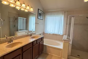 11931 Green Colling Park Dr, Houston, TX 77047 - Photo 12