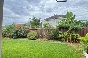 11931 Green Colling Park Dr, Houston, TX 77047 - Photo 18
