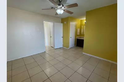 12019 Kings Grove Drive, Houston, TX 77044 - Photo 14