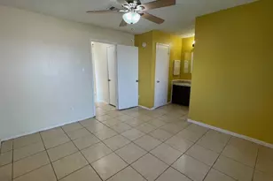 12019 Kings Grove Dr, Houston, TX 77044 - Photo 14