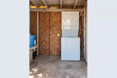 720 N Avenue B, Freeport, TX 77541 - Photo 20