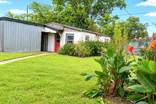720 N Avenue B, Freeport, TX 77541 - Photo 16