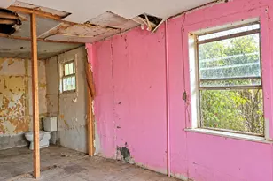 720 N Avenue B, Freeport, TX 77541 - Photo 24