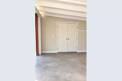 720 N Avenue B, Freeport, TX 77541 - Photo 22