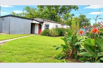 720 N Avenue B, Freeport, TX 77541 - Photo 16