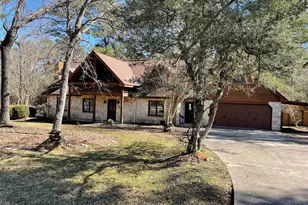 2111 Diane St, Pinehurst, TX 77362 - Photo 2