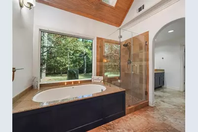 2111 Diane Street, Pinehurst, TX 77362 - Photo 12