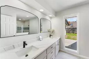 3203 Lazy Pine Ln, La Porte, TX 77571 - Photo 6