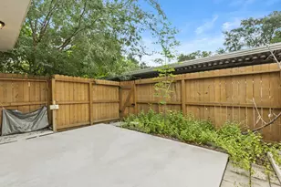 7939 Kendalia Dr, Houston, TX 77036 - Photo 40