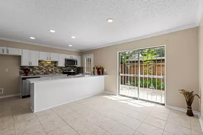 7939 Kendalia Drive, Houston, TX 77036 - Photo 12