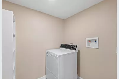 7939 Kendalia Drive, Houston, TX 77036 - Photo 20