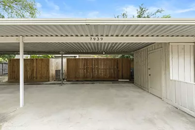 7939 Kendalia Drive, Houston, TX 77036 - Photo 38