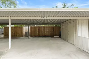 7939 Kendalia Dr, Houston, TX 77036 - Photo 38