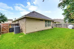 3814 Raintree Village Dr, Katy, TX 77449 - Photo 26