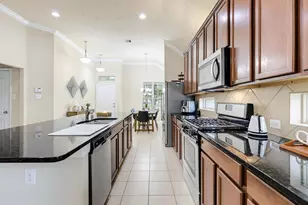 3814 Raintree Village Dr, Katy, TX 77449 - Photo 8