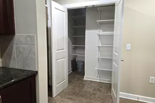 1900 Genesee St, Houston, TX 77006 - Photo 18
