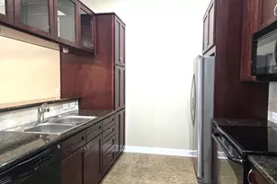 1900 Genesee St, Houston, TX 77006 - Photo 8