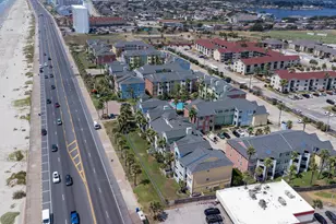 7000 Seawall Blvd, Galveston, TX 77551 - Photo 24
