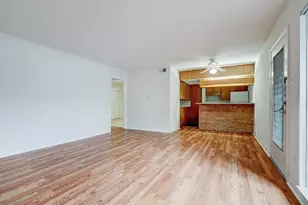 3703 Roseland St, Houston, TX 77006 - Photo 4