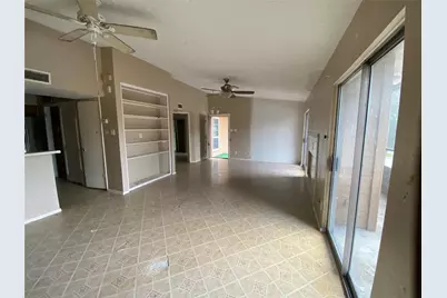 10555 Turtlewood Court #2703, Houston, TX 77072 - Photo 4