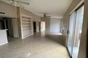 10555 Turtlewood Ct, Houston, TX 77072 - Photo 4