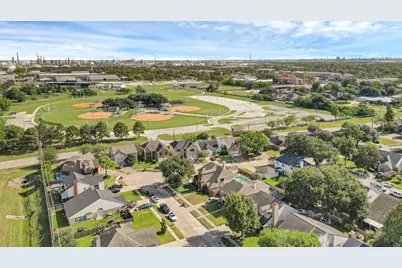 1913 Dublin Drive, Deer Park, TX 77536 - Photo 34
