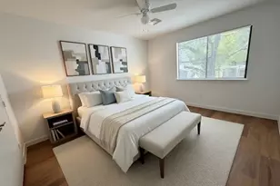 11703 Lakeside Pl Dr, Houston, TX 77077 - Photo 18