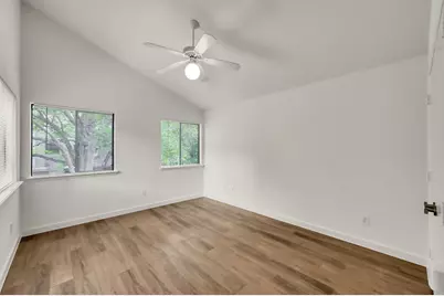 11703 Lakeside Place Drive #229, Houston, TX 77077 - Photo 22