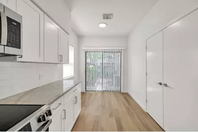 11703 Lakeside Place Drive #229, Houston, TX 77077 - Photo 12