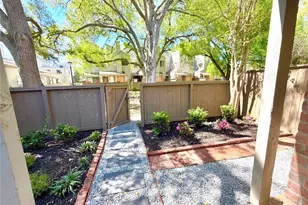 11703 Lakeside Pl Dr, Houston, TX 77077 - Photo 2