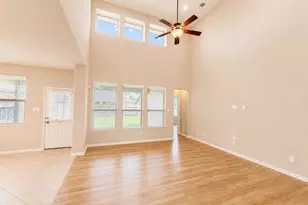 15618 Whisper Woods Dr, Cypress, TX 77429 - Photo 6