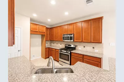 15618 Whisper Woods Drive, Cypress, TX 77429 - Photo 10