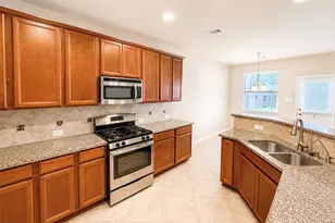 15618 Whisper Woods Dr, Cypress, TX 77429 - Photo 8