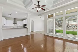 26706 Whitetail Springs Ct, Katy, TX 77494 - Photo 4