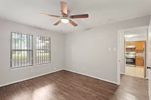 12322 Wild Pine Dr, Houston, TX 77039 - Photo 18