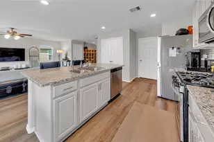 2147 Twisted Cedar Ct, Conroe, TX 77301 - Photo 12