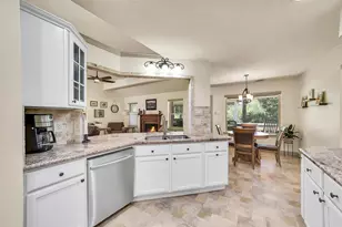 35 Blush Hill Dr, Conroe, TX 77304 - Photo 20