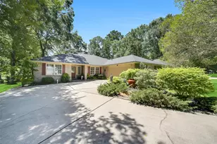 35 Blush Hill Dr, Conroe, TX 77304 - Photo 2